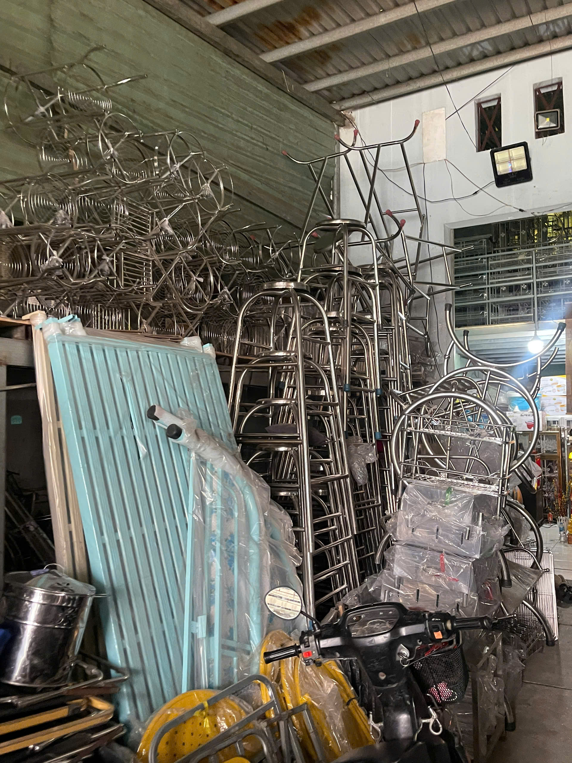 Giá Kệ Inox Nhà Bếp Bền Đẹp Giá Hợp Lý