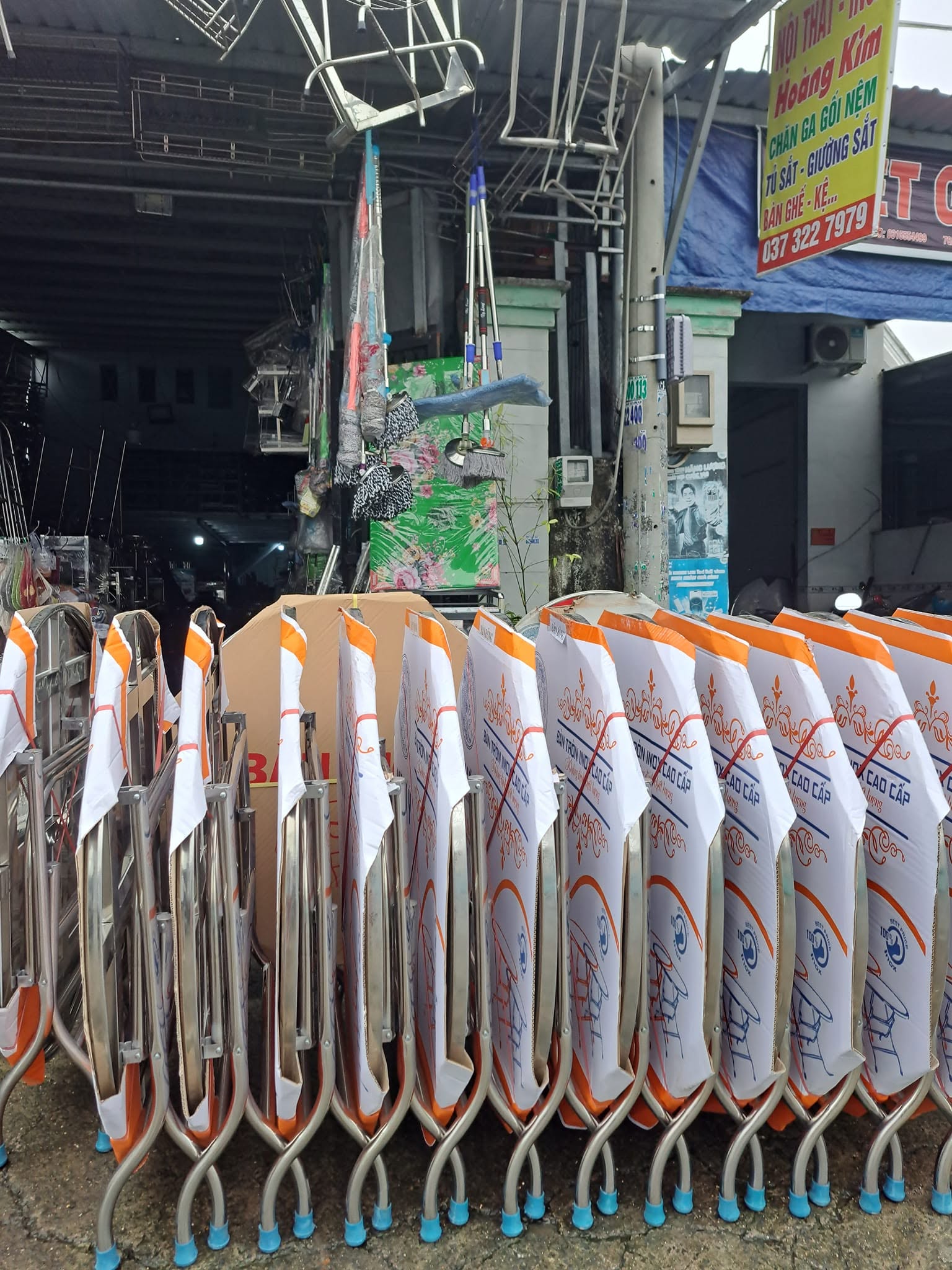 Thiết Kế Đơn Giản, Ít Góc Khuất